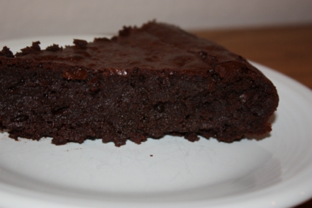 gourmet flourless choc cake