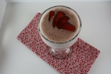 strawberry cheesecake milkshake