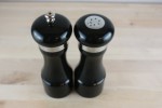 Kitchen Essentials: Pepper Grinder Kitchen Essentials: Pepper Grinder