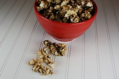 chocolate caramel corn