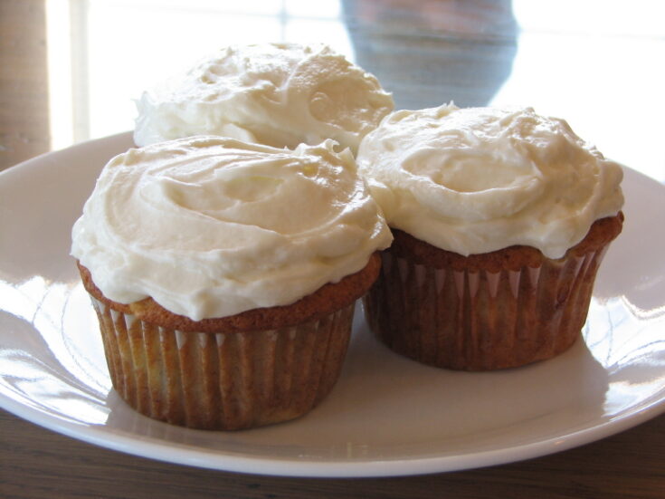 banana cupcakes with honey frosting