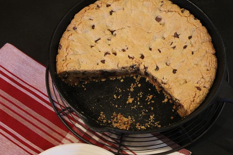 Skillet Cookie