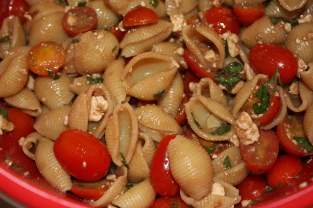 pasta with tomatoes and feta cheese