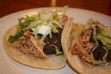 slow cooked chili chicken tacos