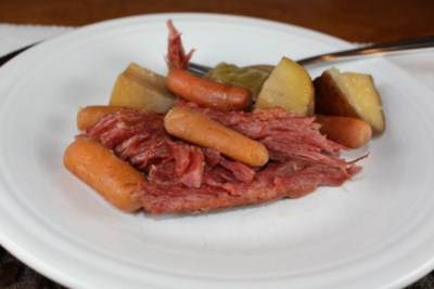 corn beef and cabbage slow cooker