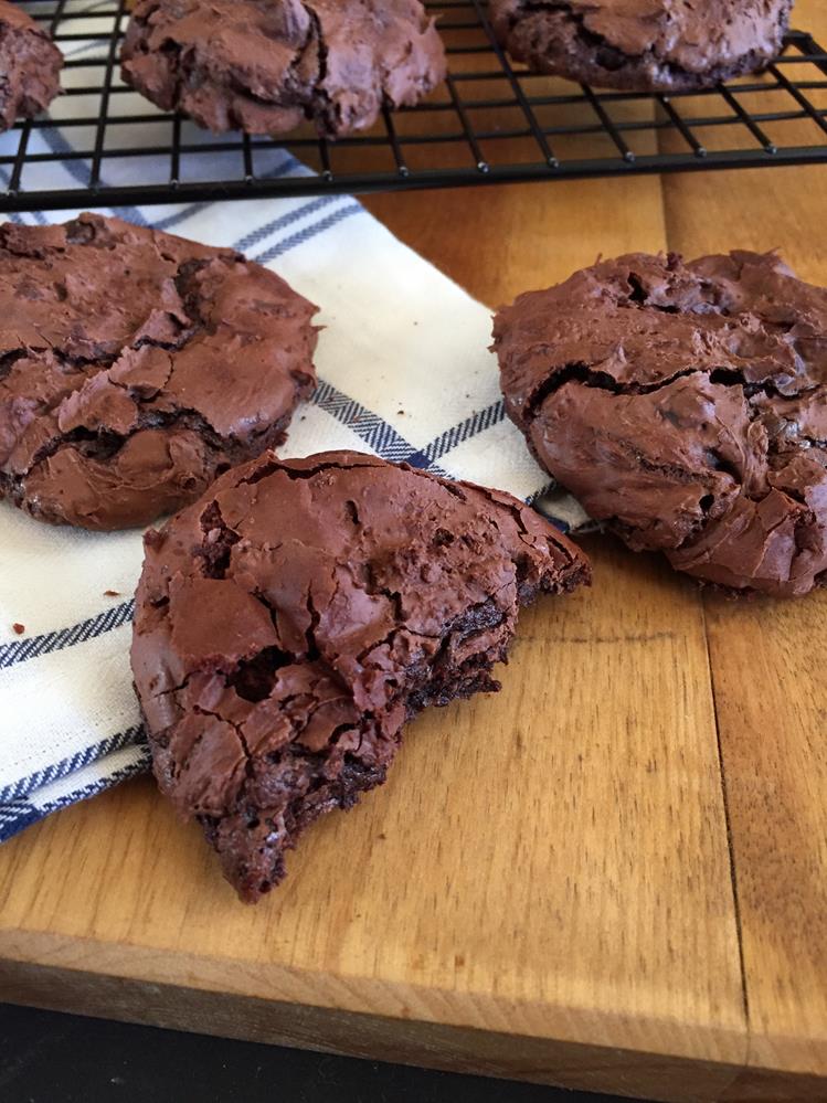 Flourless Chocolate Cookies