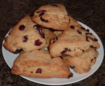 white chocolate cranberry scones