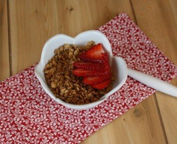 strawberry granola