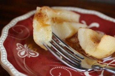 Baked Pears With Caramel Sauce 