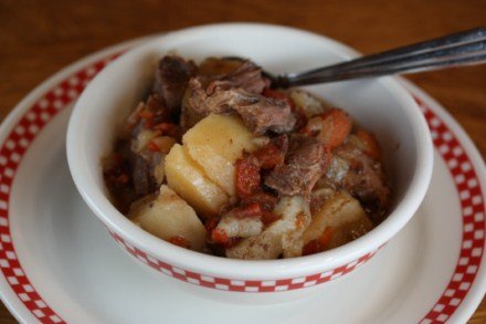 crock pot stew with red wine