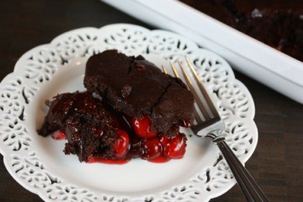 cherry dump cake