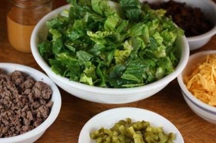 Bacon Cheeseburger Salad [Recipes]