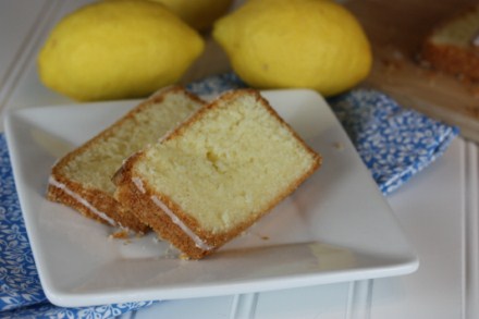 lemon bread from LynnsKitchenAdventures.com