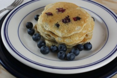 gluten free blueberry pancakes