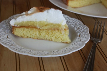 Lemon Meringue Cake 