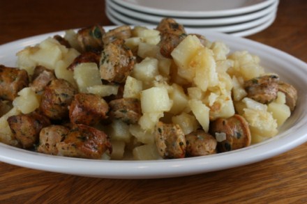 sausage-and-potatoes-2-pictures