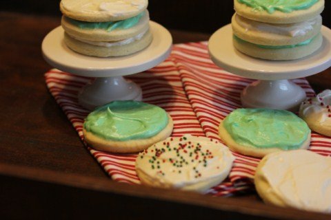 Gluten Free Lofthouse Style Sugar Cookies from LynnsKitchenAdventures.com