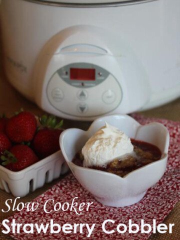 strawberry cobbler slow cooked