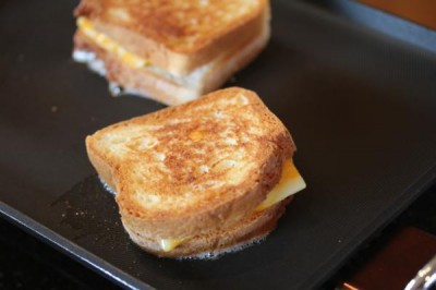 Best Grilled Cheese Sandwich -