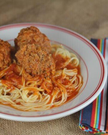 meatball and spaghetti