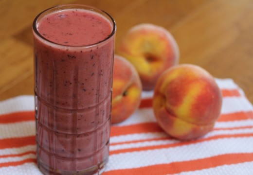 peach banana berry smoothie