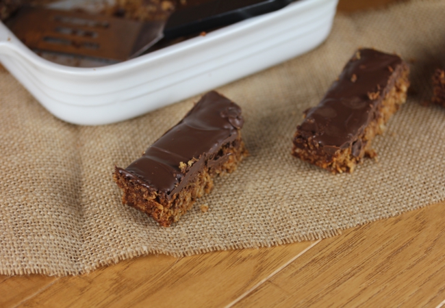 Chocolate Peanut Butter Granola Bars_