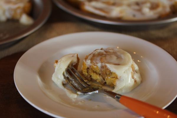 Gluten Free Pumpkin Cinnamon Rolls