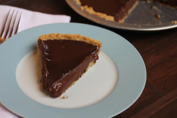 Nestle Chocolate Satin Pie_