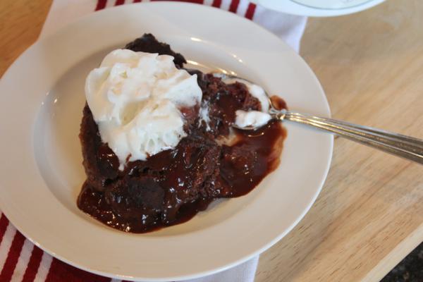 Crock Pot Raspberry Fudge Cake_