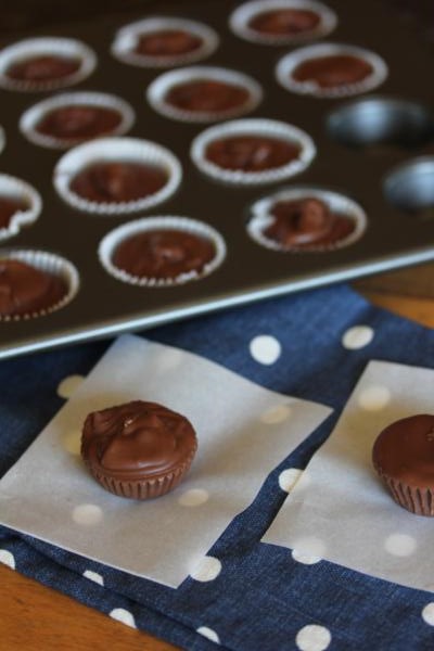 Easy Homemade Peanut Butter Cups__