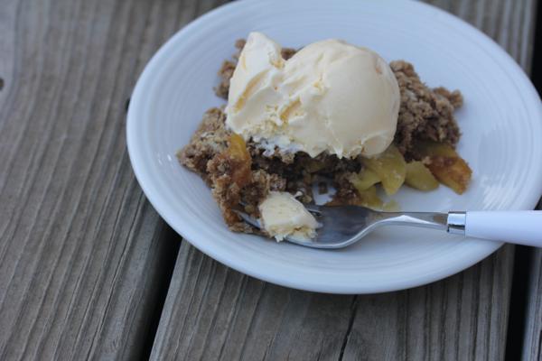 Microwave Apple Crisp_