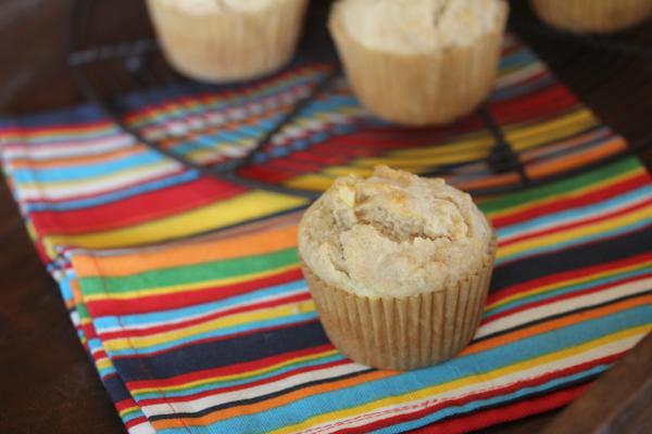 Easy Apple Cinnamon Muffins_