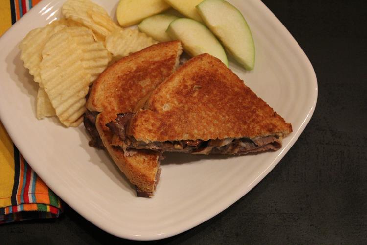 Roast Beef and Mushroom Grilled Cheese Sandwich