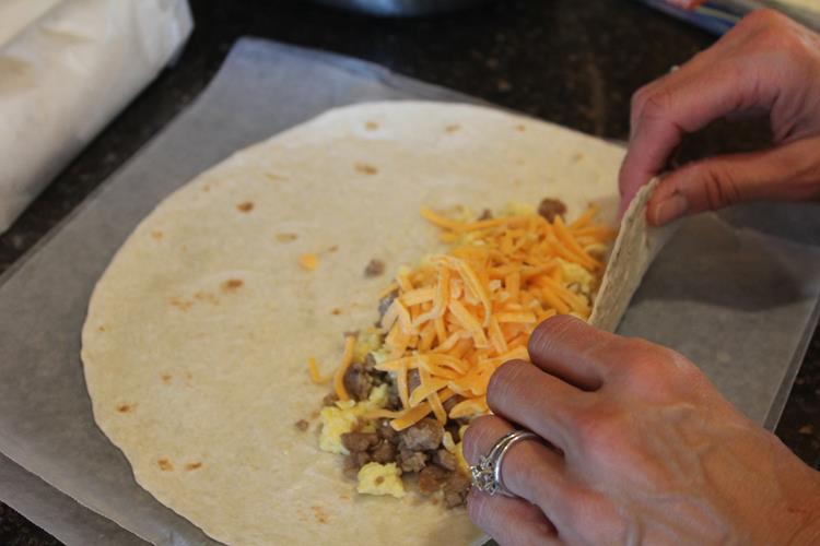 homemade frozen breakfast burritos