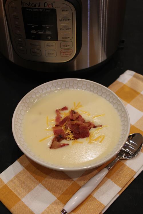 Instant Pot Baked Potato Soup