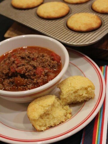 Light and Fluffy Cornbread Muffins