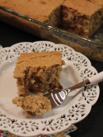 Applesauce Muffin Cake