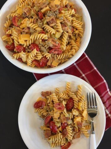 Bacon Cheeseburger Pasta Salad