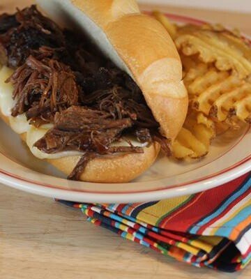 Crock Pot Beef Sandwiches