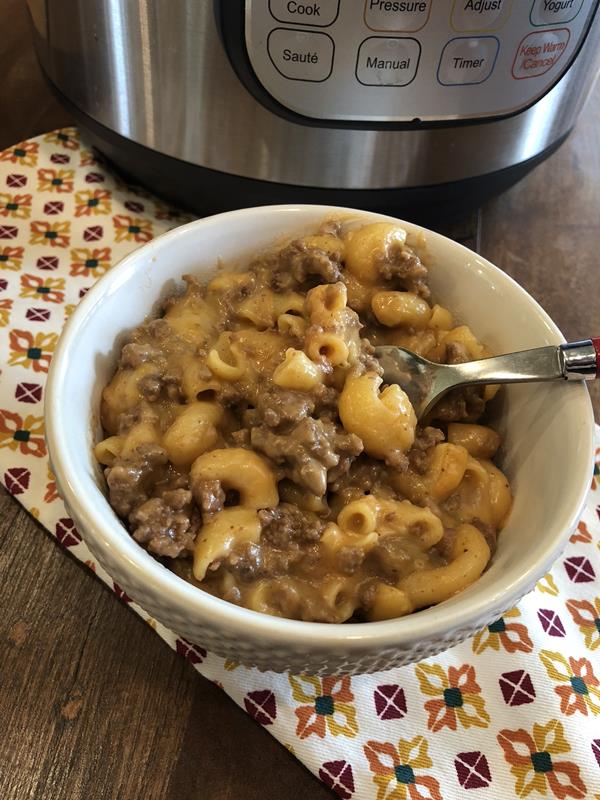 Instant Pot Cheeseburger Helper