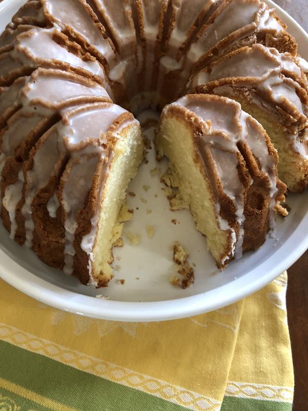 Lemon Bundt Cake 