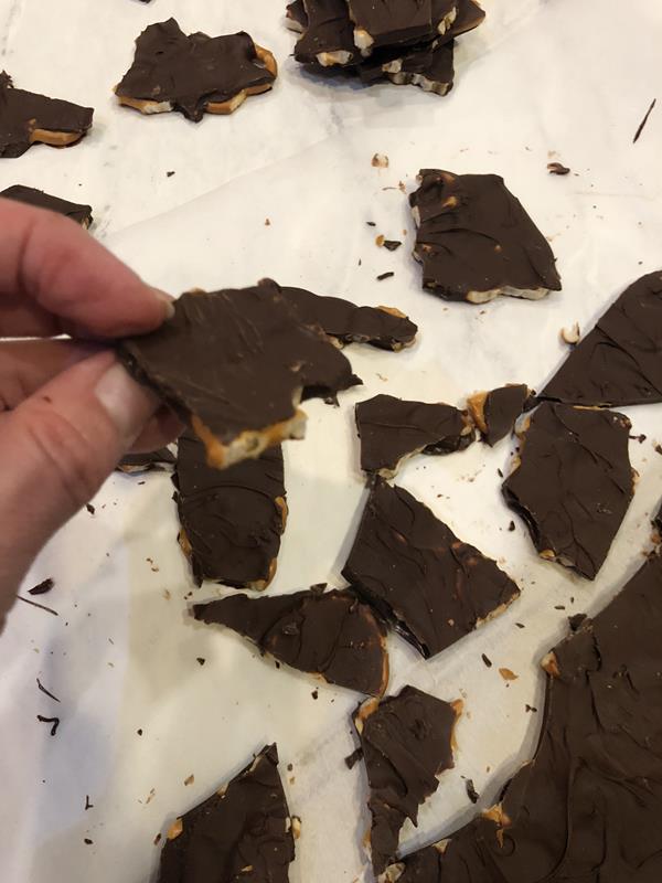 Pretzel Bark