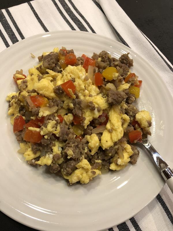 Scrambled Eggs with Sausage and Vegetables