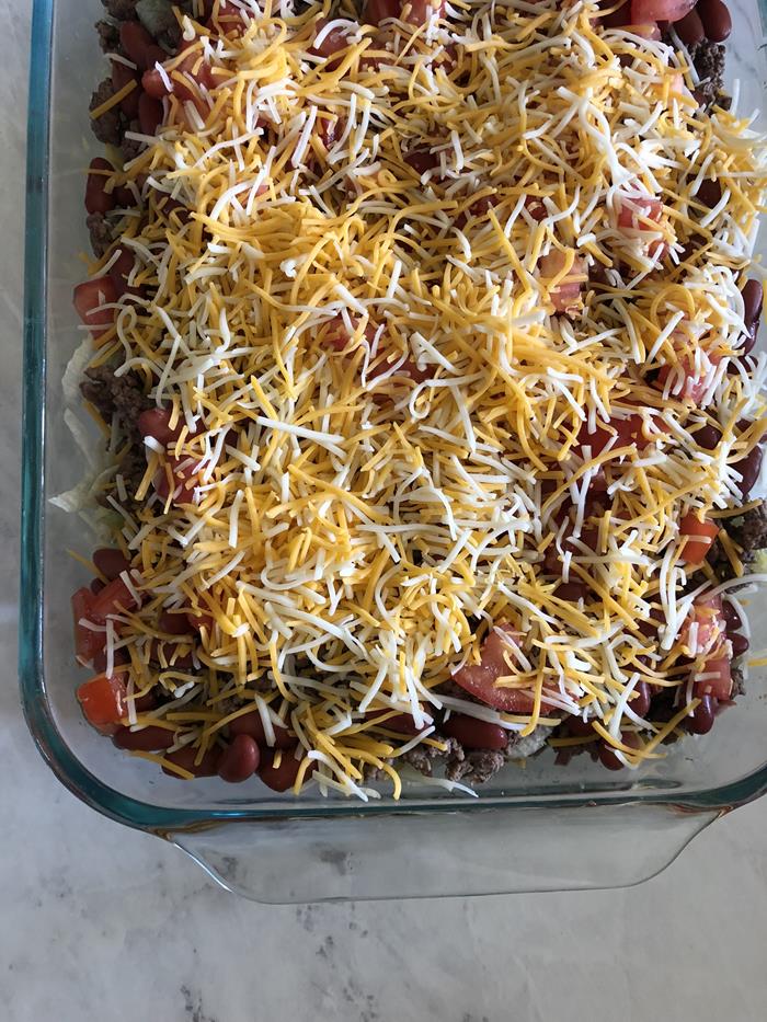 Layered Taco Salad with Ground Beef