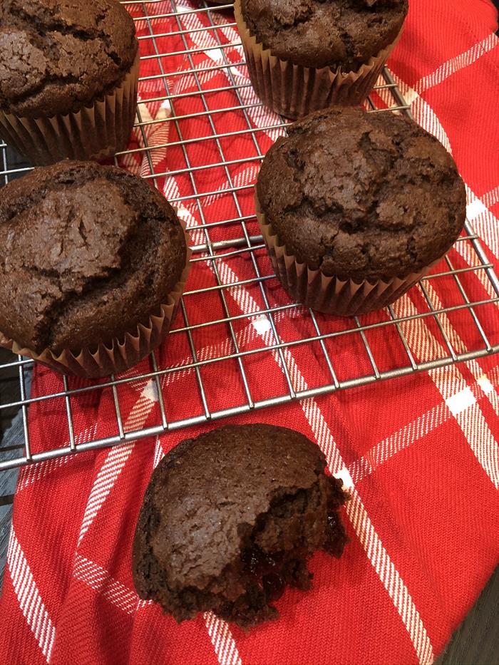 Muffins with Leftover Cranberry Sauce