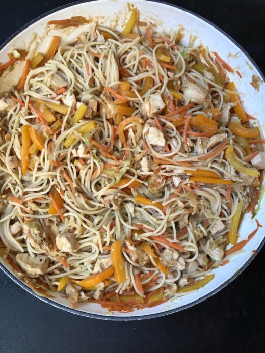 Chicken Peanut Noodles in white pan