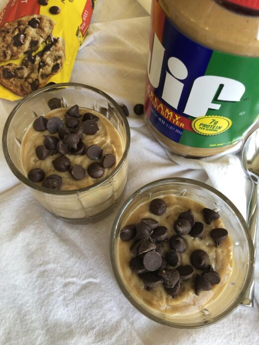 peanut butter pudding with chocolate chips