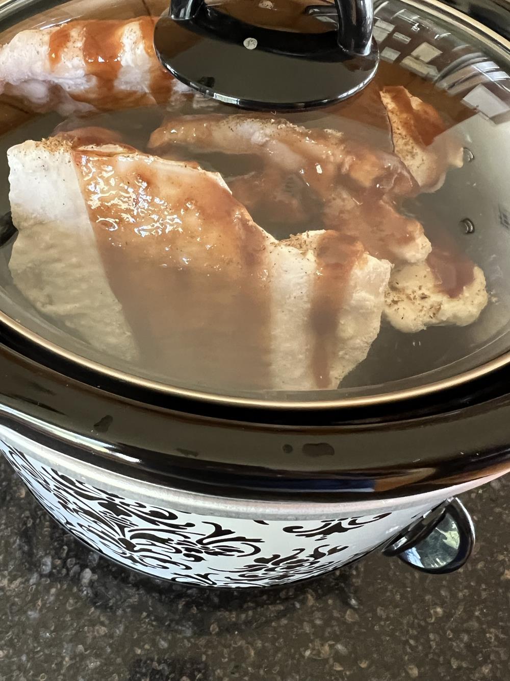 chicken and bbq sauce in crock pot