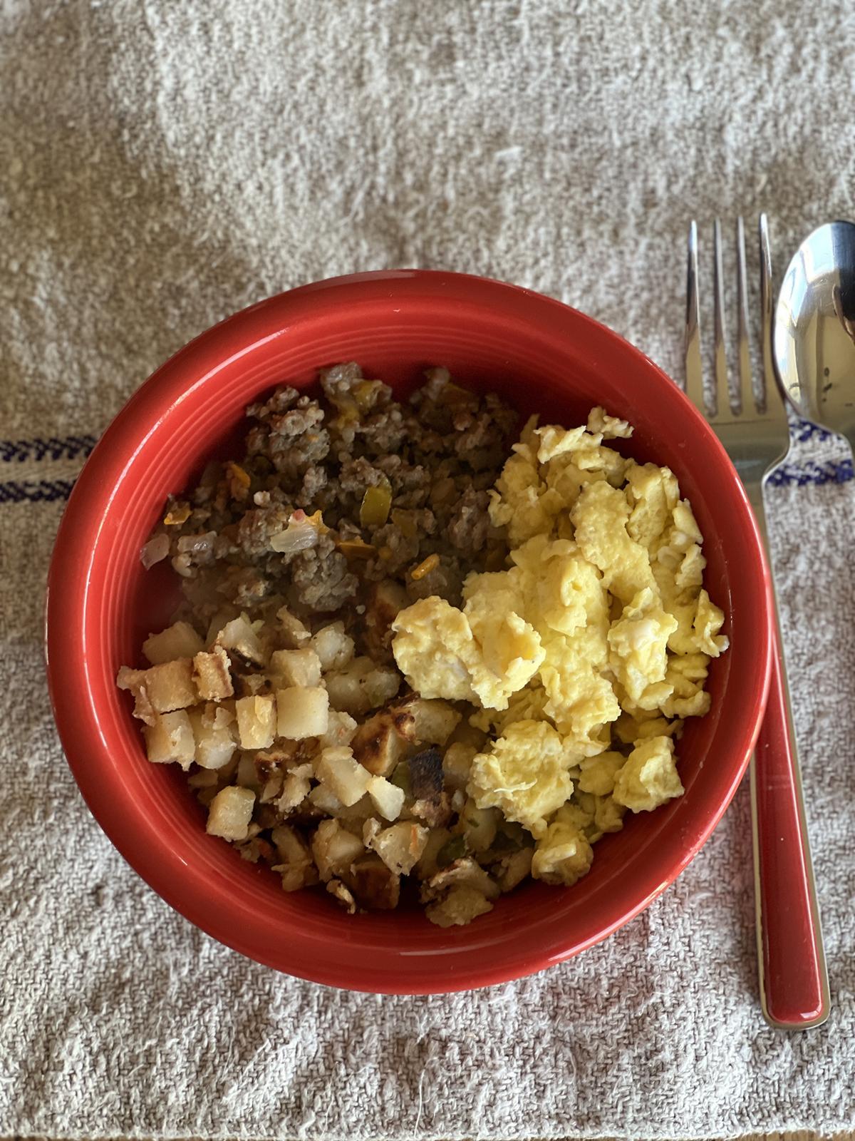 breakfast bowl in red bowl