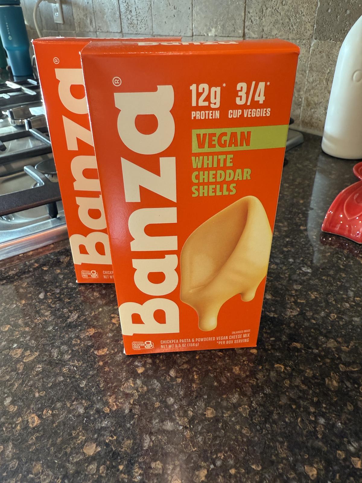 Banza gluten free dairy free mac and cheese